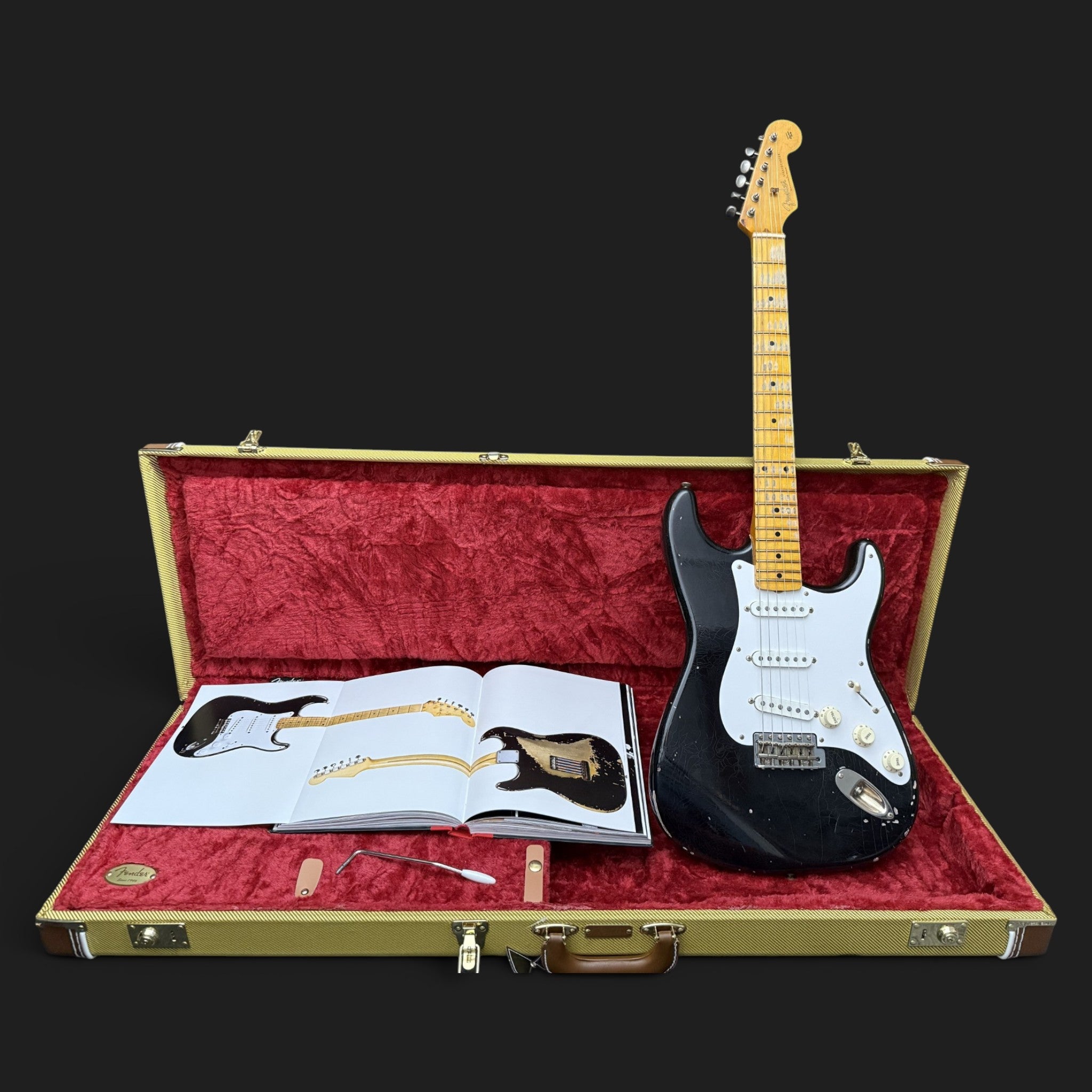 2025 Deluxe Partscaster • Eric Clapton "Blackie" Reissue • Aged Black • Mojotone • 3,4kg