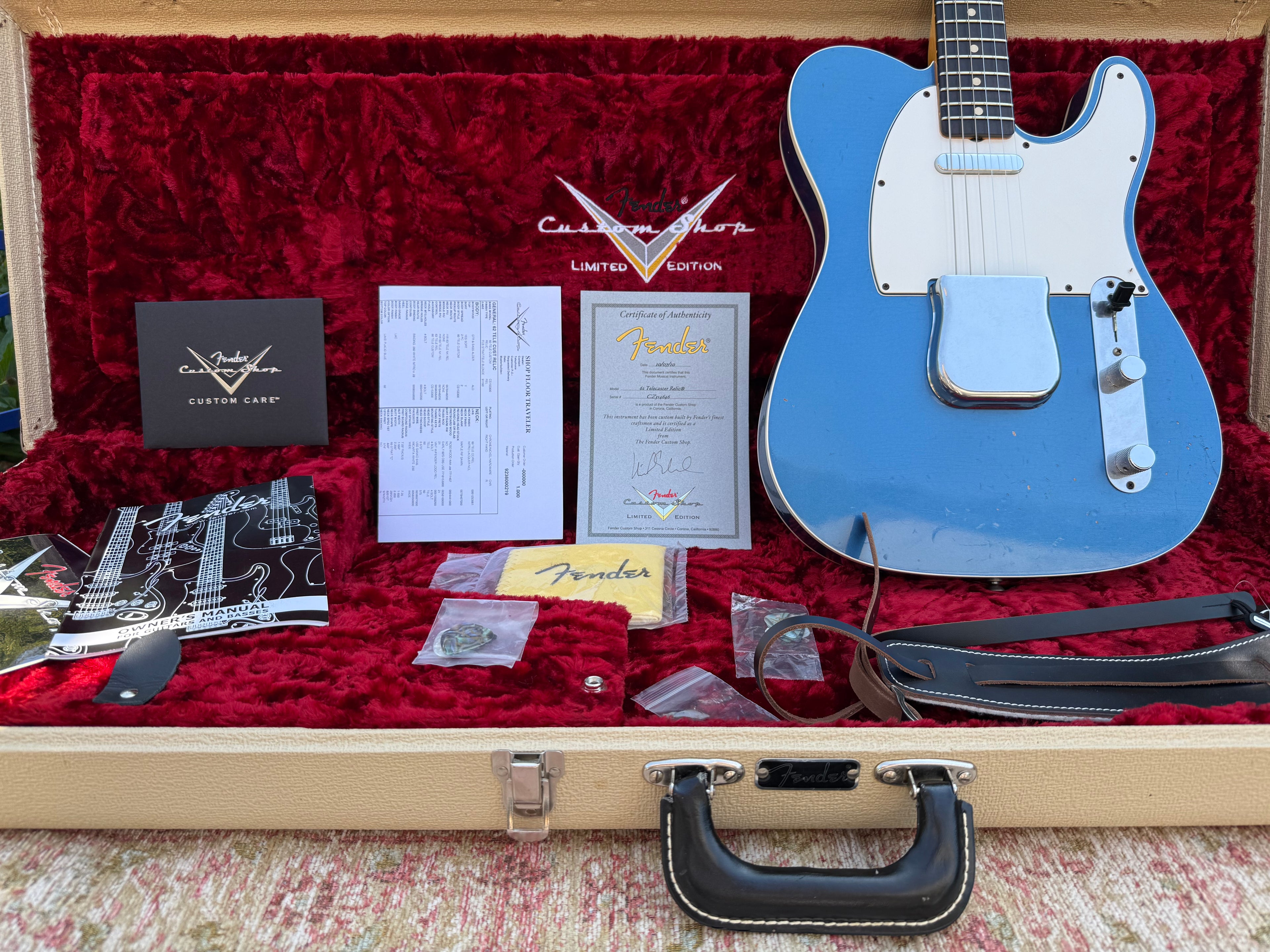 2010 Fender '62 Telecaster Custom Relic Lake Placid Blue Limited
