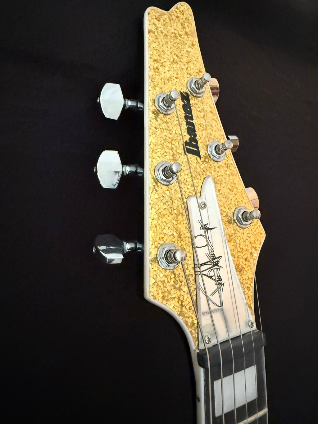 2023 Ibanez Iceman Paul Stanley Signature Sparkle Gold (PS60-SGL)