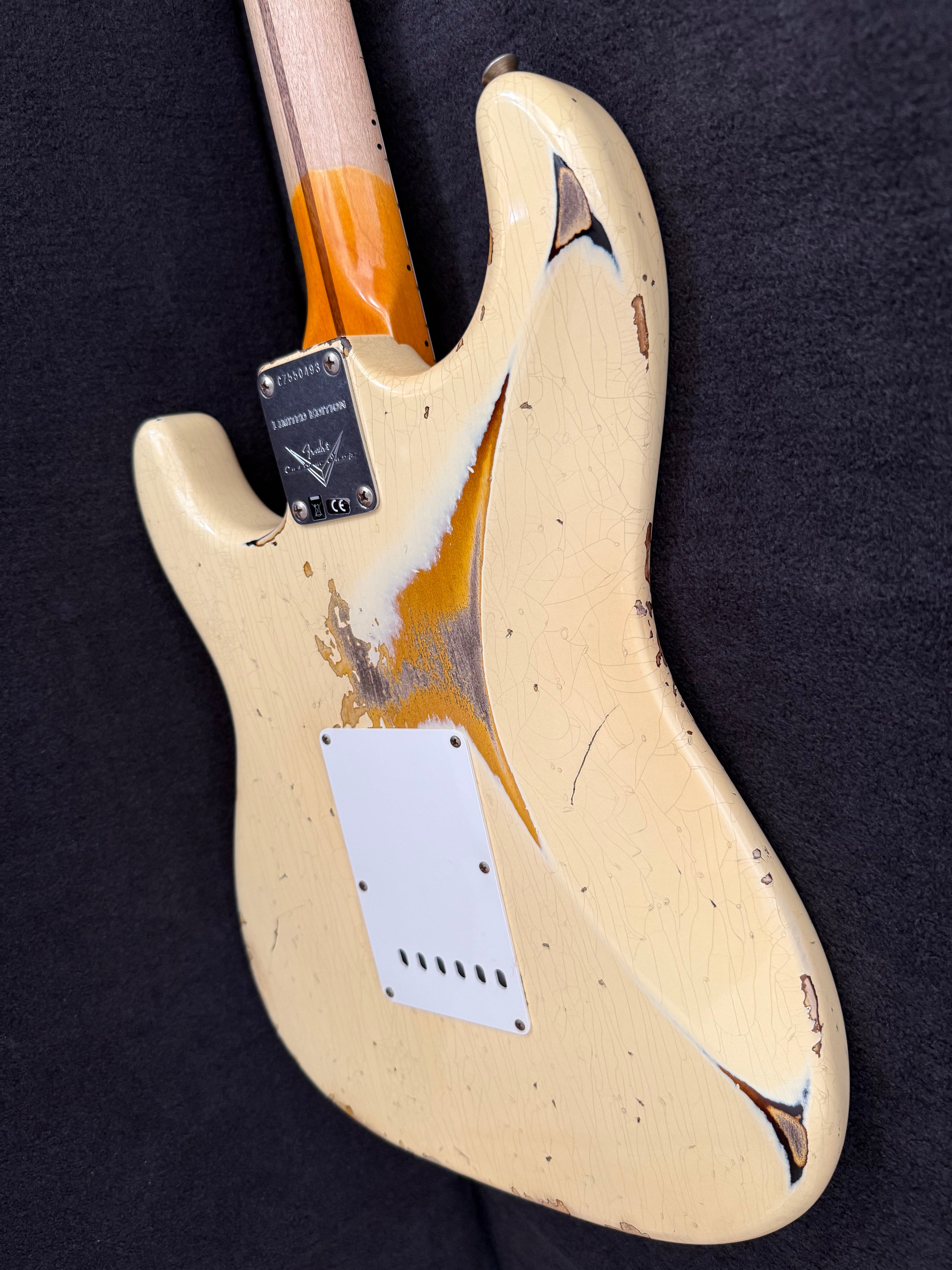 2021 Fender '56 Stratocaster Heavy Relic Ltd. Aged vintage white over Sunburst