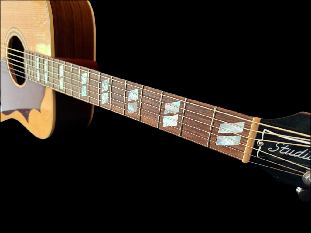 2023 Gibson Hummingbird Studio Rosewood