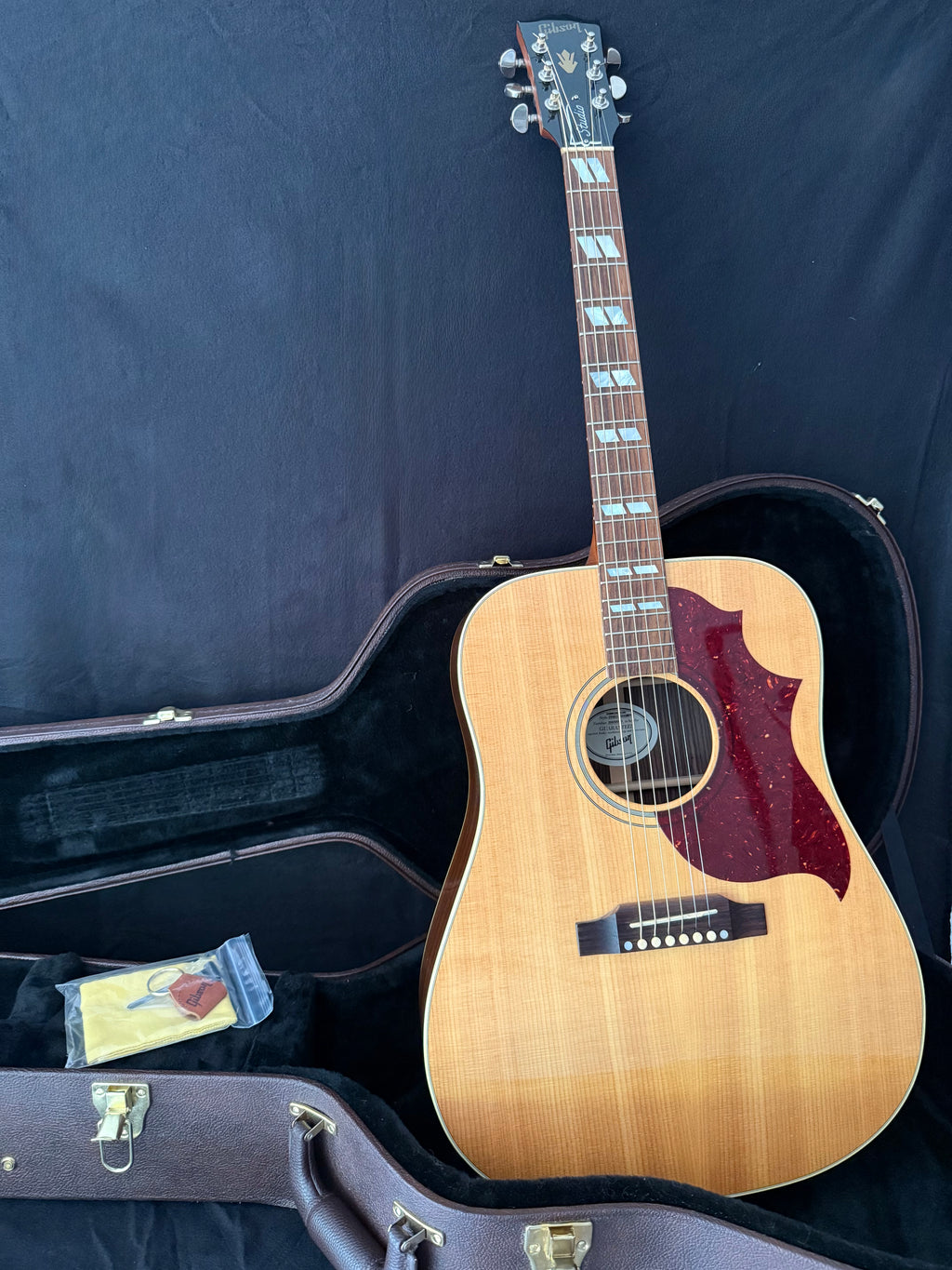 2023 Gibson Hummingbird Studio Rosewood