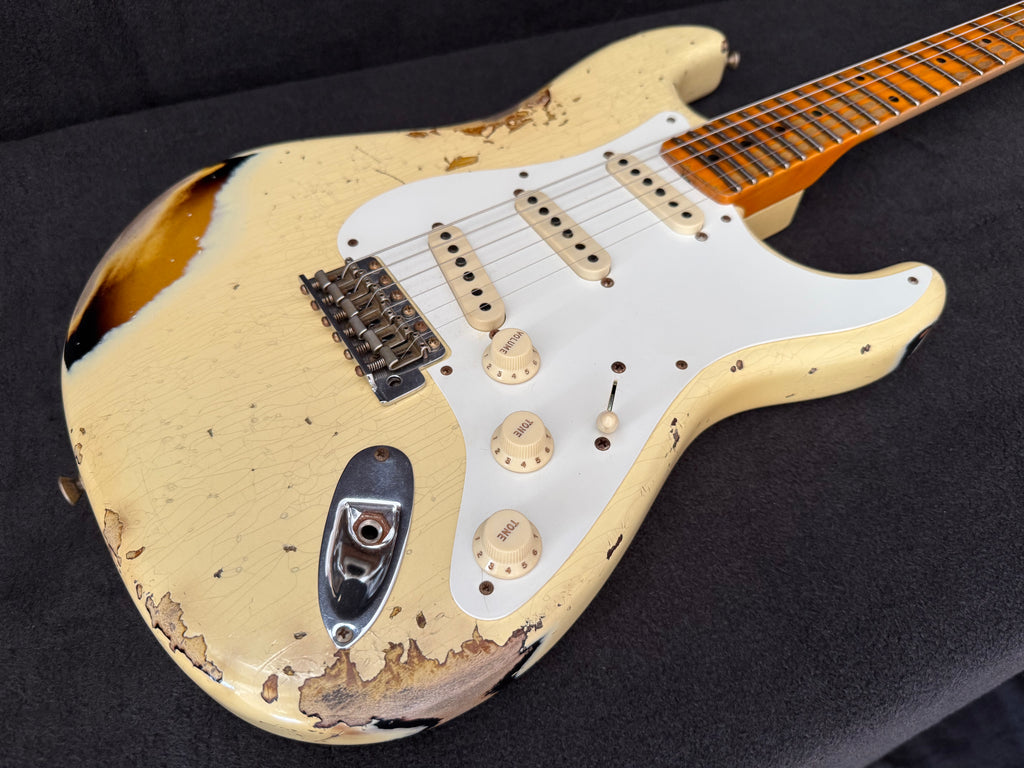 2021 Fender '56 Stratocaster Heavy Relic Ltd. Aged vintage white over Sunburst