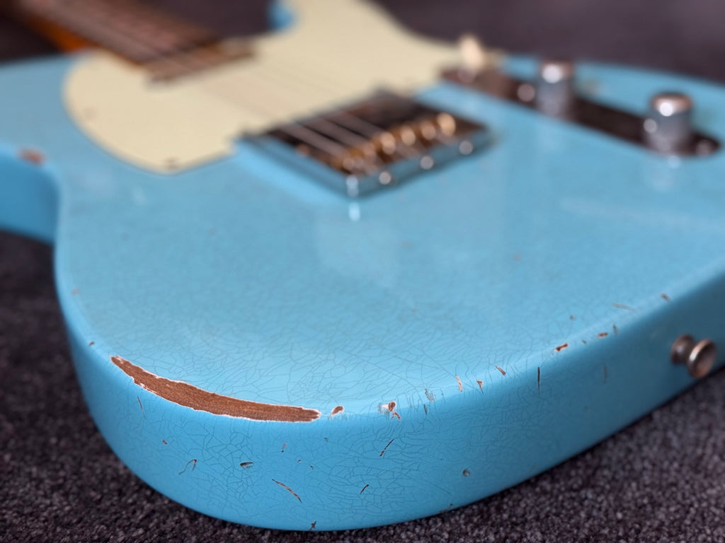 Lacquer Refinish&Relic Nitro Unicolor (Fender Style Gitarren/Bolt on Neck)