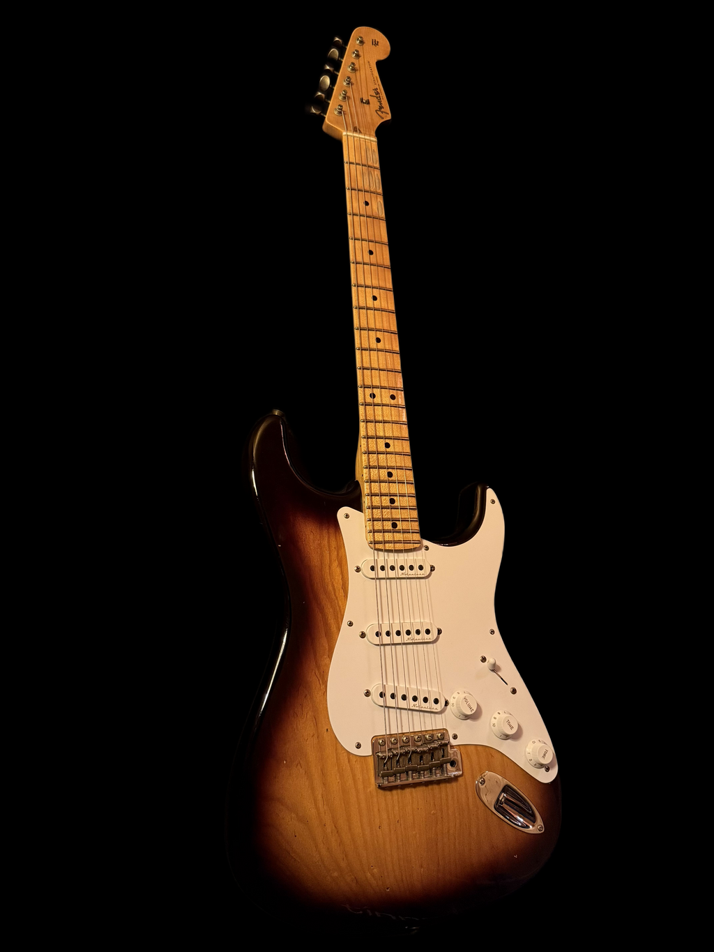 2024 Fender Stratocaster Eric Clapton Signature Journeyman Relic 2Tone Sunburst
