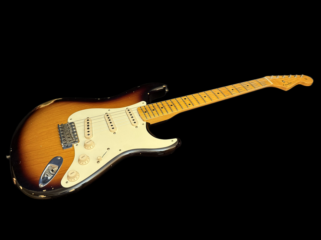 2019 Fender `56 Stratocaster Relic 2Tone Sunburst Ash Body