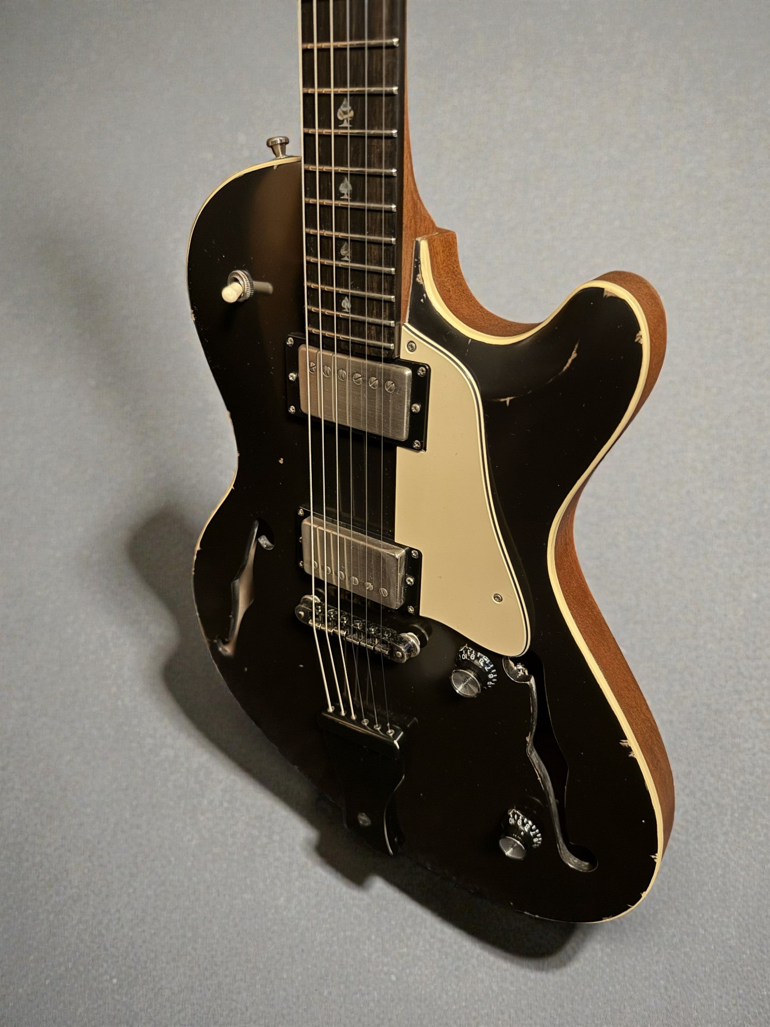 Gamble Guitars “Big Mama” Custom Curved Top – Open House Model – Aged Black