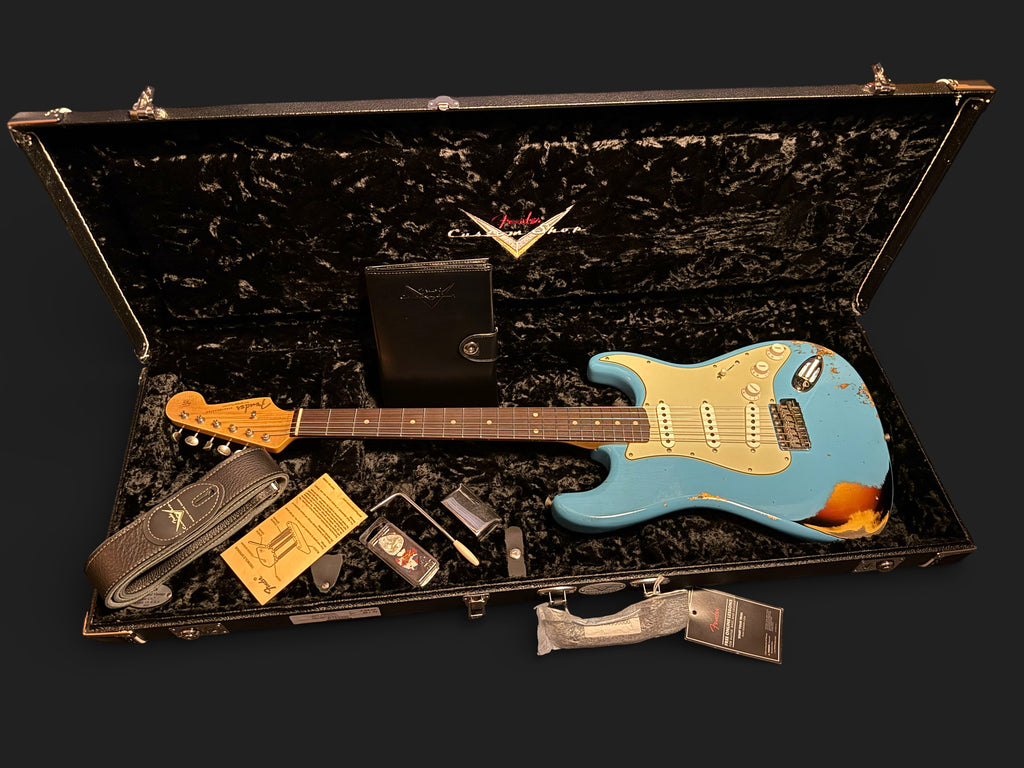NEUWARE Fender Custom Shop '61 Stratocaster Heavy Relic Wildwood Faded Taos Tourqoise over Sunburst 3,3kg