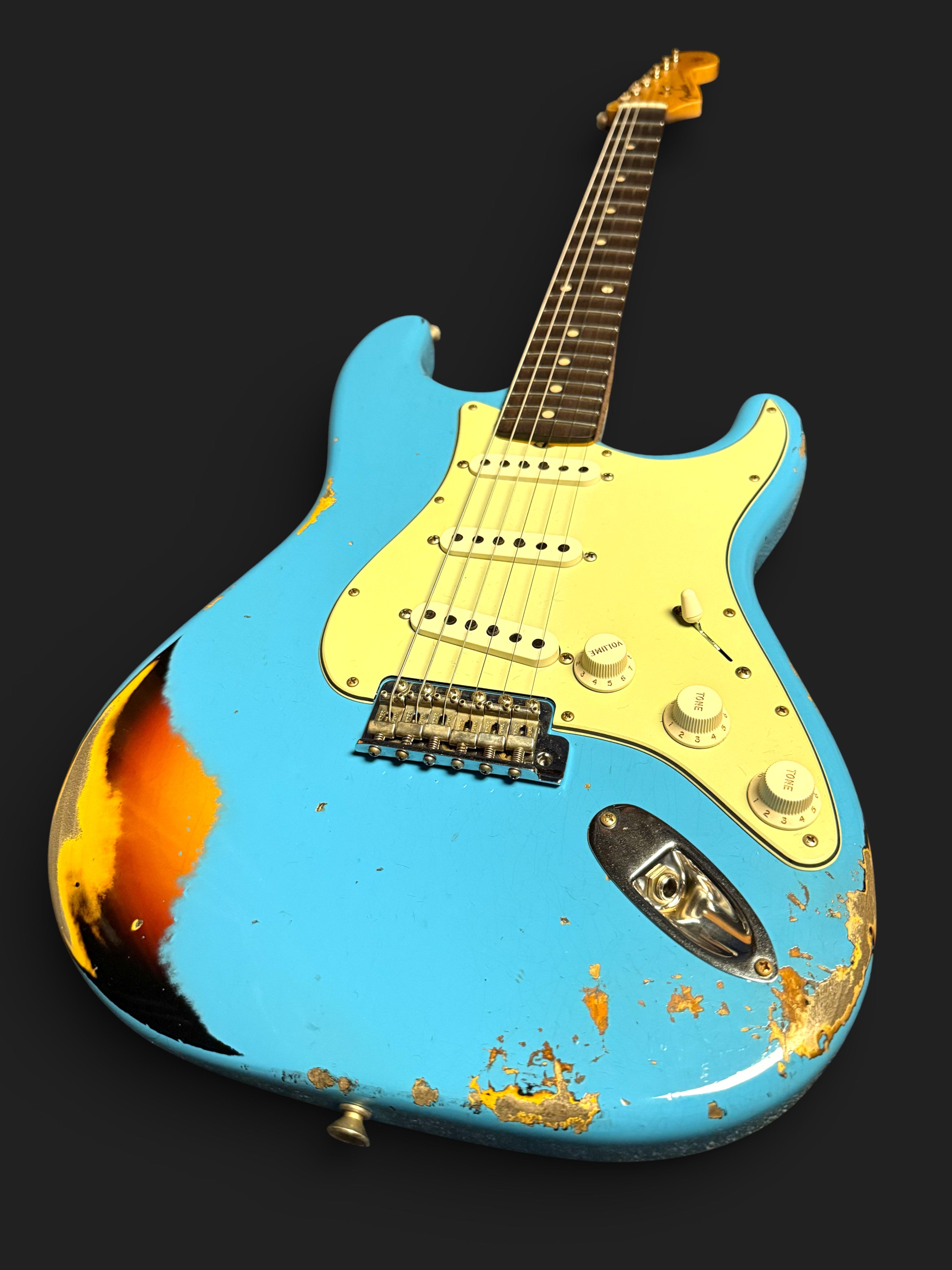 NEUWARE Fender Custom Shop '61 Stratocaster Heavy Relic Wildwood Faded Taos Tourqoise over Sunburst 3,3kg