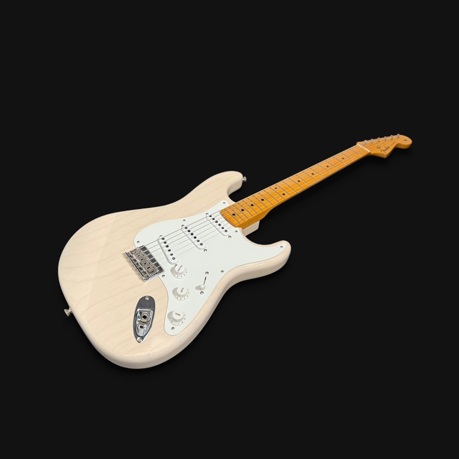 2023 Fender Custom Shop Vintage Custom ‘55 Stratocaster Hardtail NOS/CC – Time Capsule Aged White Blonde – 3,1kg
