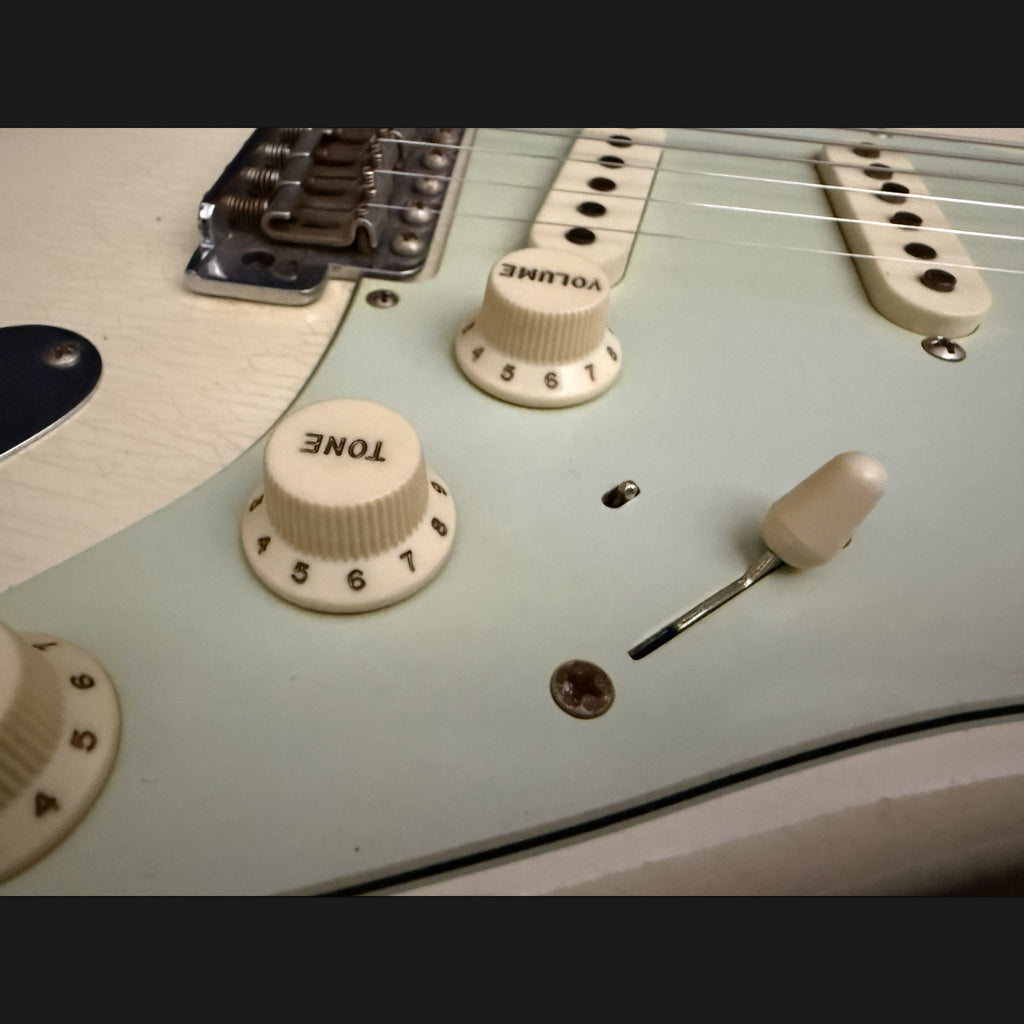 2016 Fender Custom Shop '59 Limited Stratocaster Journeyman Relic - Aged Olympic White - Poblano HW - AAA Flame Neck - 3,27kg