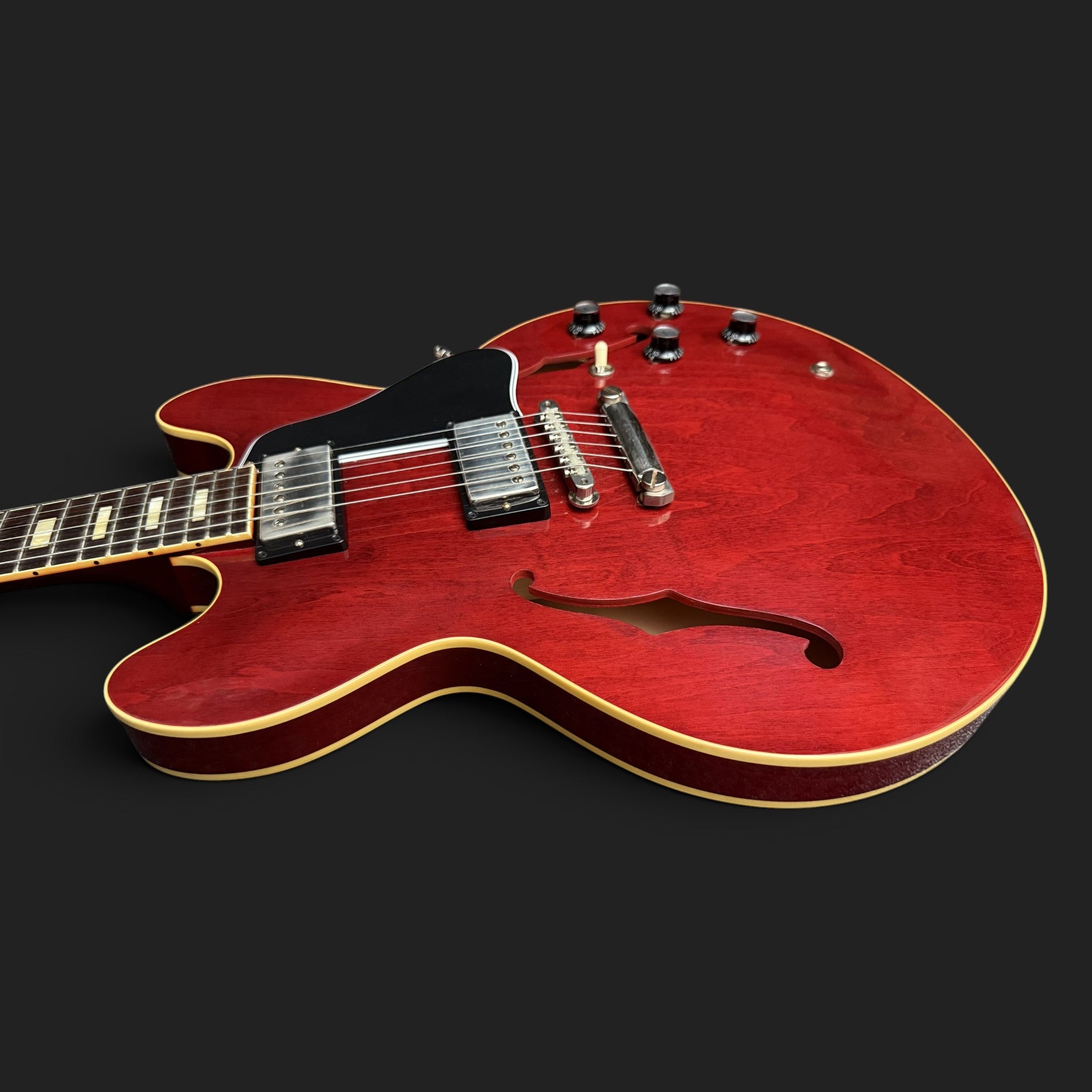 2021 Gibson Custom Shop ES-335 1964 Reissue VOS Sixties Cherry 3,4kg