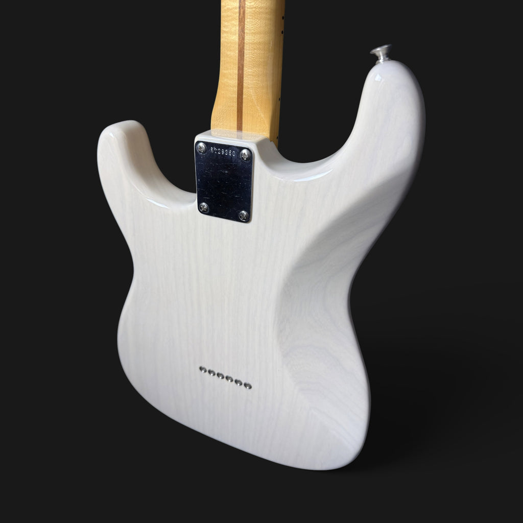 2023 Fender Custom Shop Vintage Custom ‘55 Stratocaster Hardtail NOS/CC • Time Capsule • Aged White Blonde • lightly flamed Neck • 3,3kg