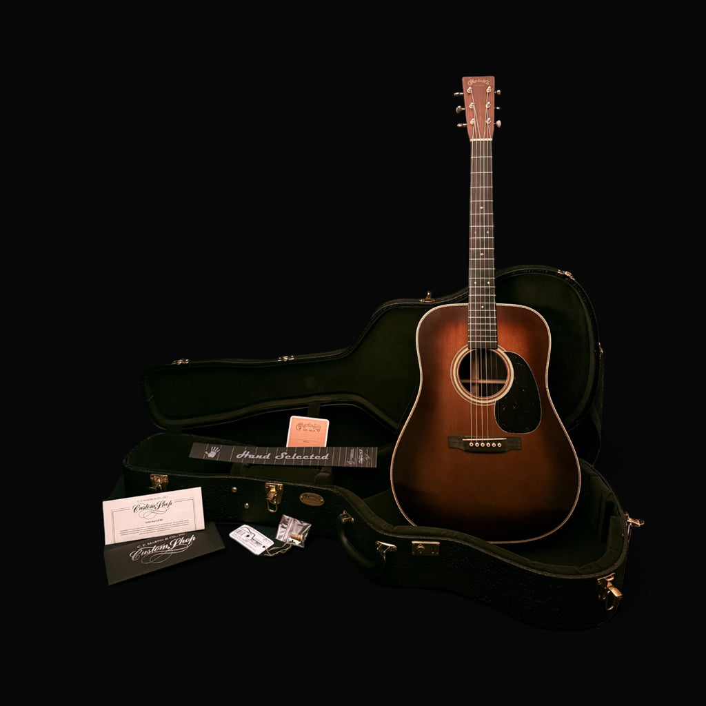 2022 Martin Custom Shop Expert D-28 Authentic 1937 • Ambertone Burst • Vintage Low Gloss • Stage 1 Aging • Hand Selected Musikhaus Hermann • 2,06kg