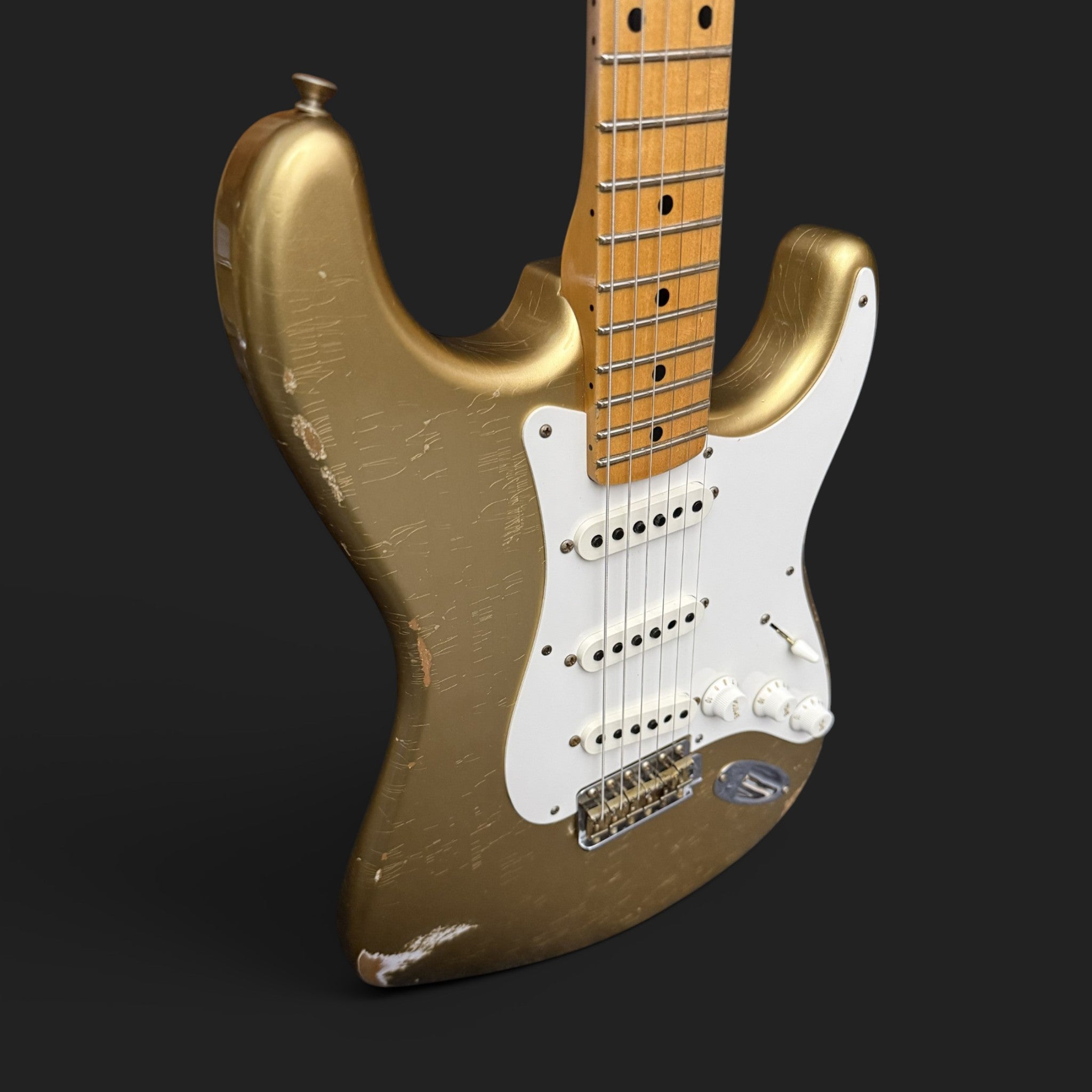 2022 Fender Custom Shop '57 Stratocaster Relic - Aged HLE Gold - HW '57 Pickups - 3,4kg