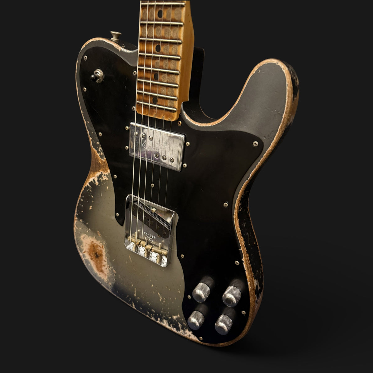 2026 Fender Custom Shop Limited Edition Telecaster Custom Super Heavy Relic • Aged Inca Silver with Aged Charcoal Frost Burst • CuNiFe Humbucker • 3,45 kg
