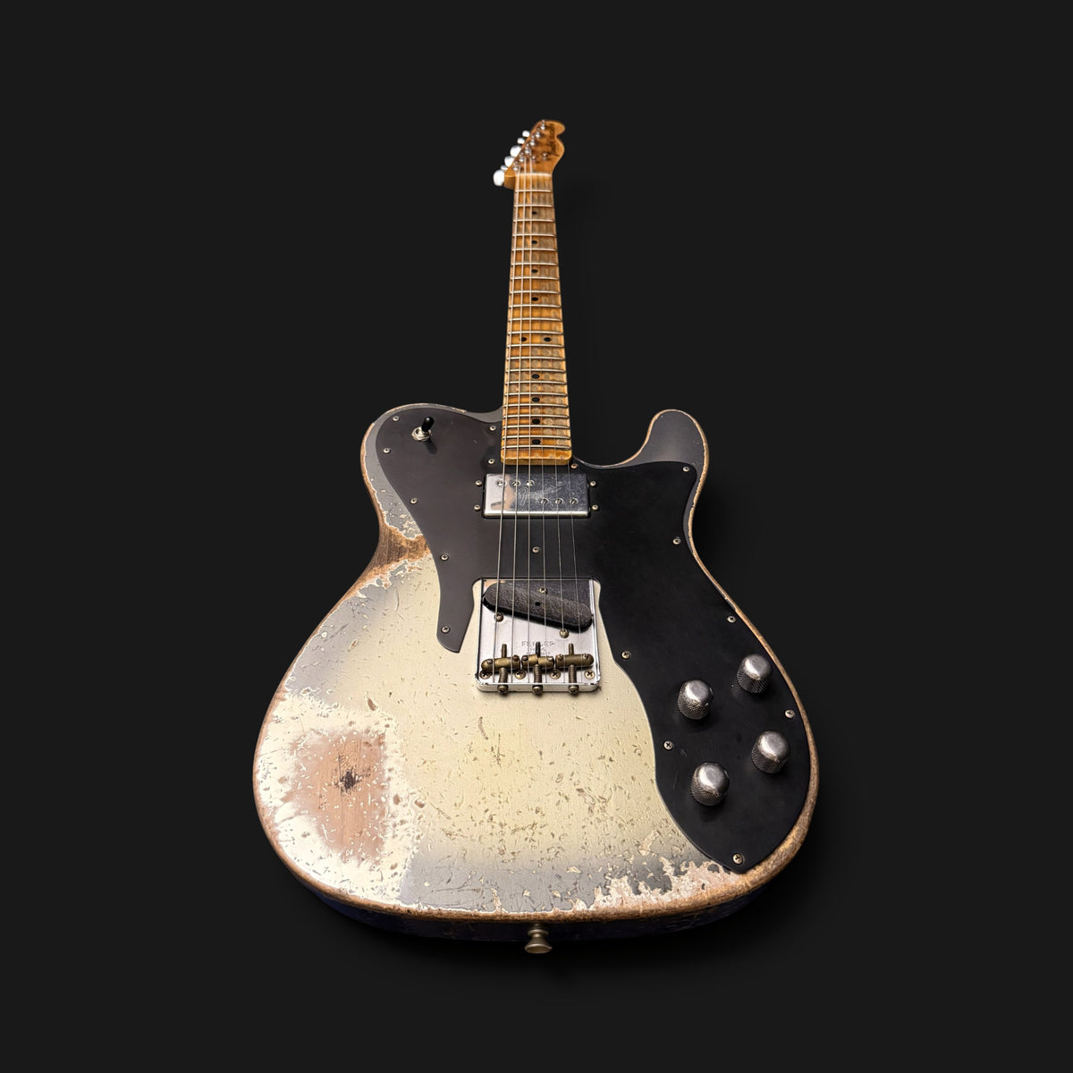 2026 Fender Custom Shop Limited Edition Telecaster Custom Super Heavy Relic • Aged Inca Silver with Aged Charcoal Frost Burst • CuNiFe Humbucker • 3,45 kg