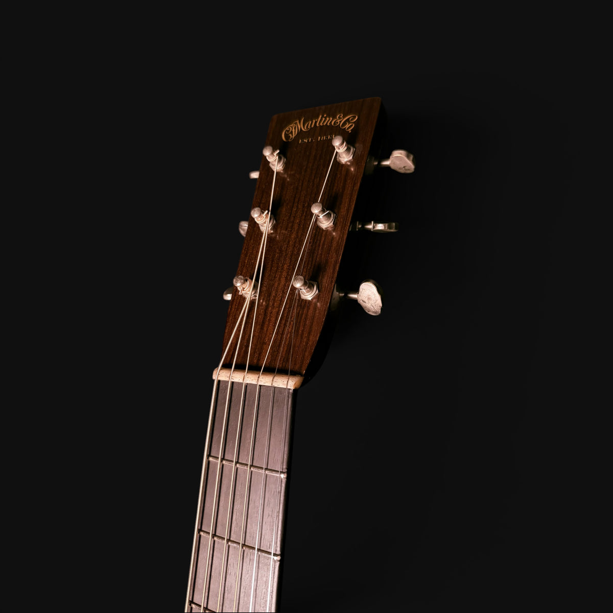 2022 Martin Custom Shop Expert D-28 Authentic 1937 • Ambertone Burst • Vintage Low Gloss • Stage 1 Aging • Hand Selected Musikhaus Hermann • 2,06kg