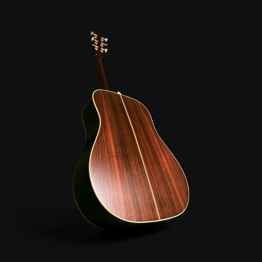2022 Martin Custom Shop Expert D-28 Authentic 1937 • Ambertone Burst • Vintage Low Gloss • Stage 1 Aging • Hand Selected Musikhaus Hermann • 2,06kg