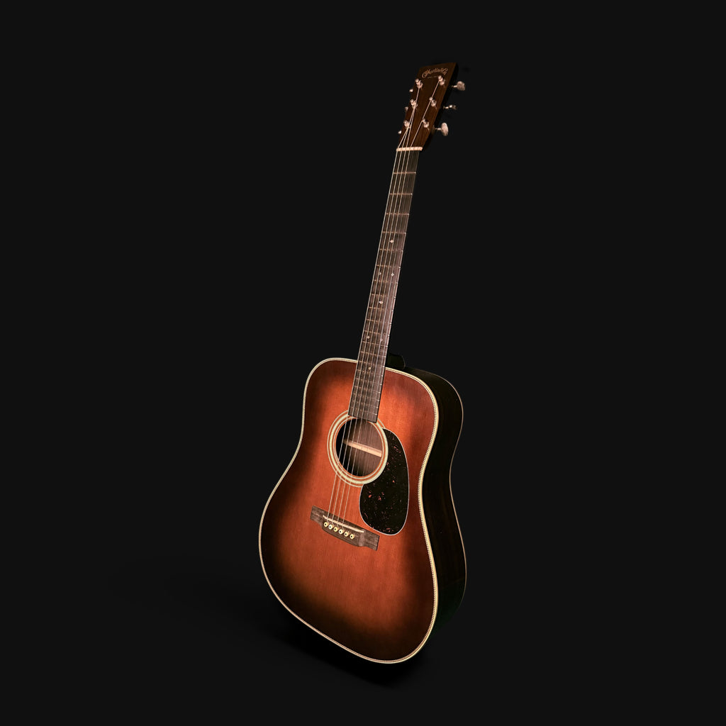 2022 Martin Custom Shop Expert D-28 Authentic 1937 • Ambertone Burst • Vintage Low Gloss • Stage 1 Aging • Hand Selected Musikhaus Hermann • 2,06kg